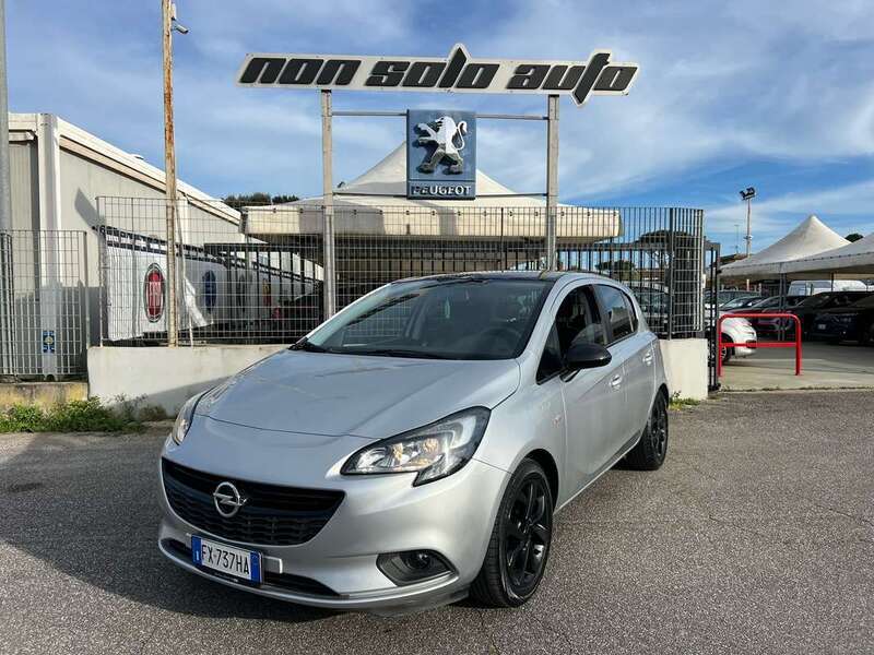 Usato 2019 Opel Corsa 1.2 Benzin 74 CV (9.999 €)