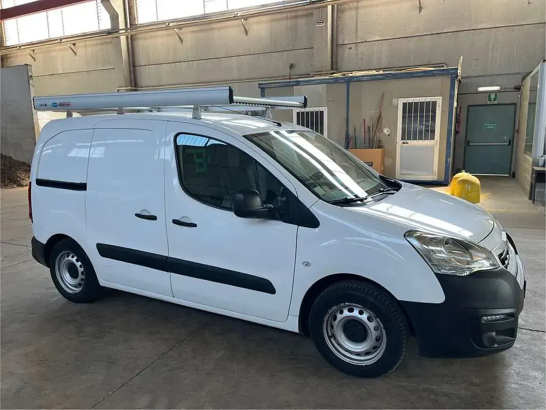 Usata Peugeot TePee Access 75 CV (55 kW) 2017 Station wagon