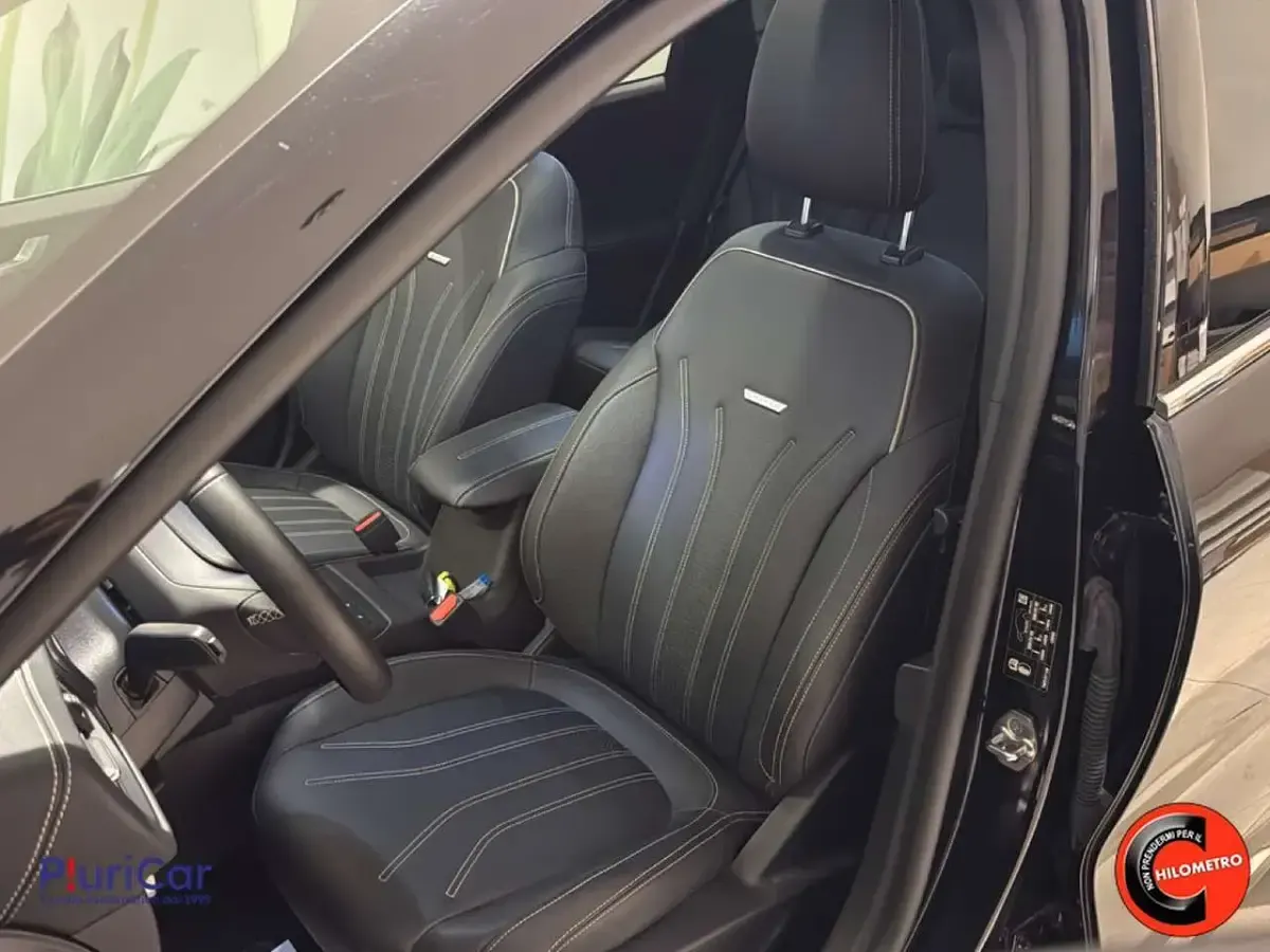 Usata Ford Kuga Vignale 152 CV (111 kW) 2023 Nero SUV