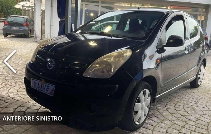 Usata Nissan Pixo Acenta 68 CV (50 kW) 2011 Nero manattan Utilitaria
