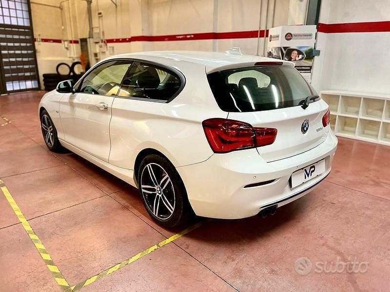 Usata BMW 120 Sport Line 190 CV (139 kW) 2015 Bianco Utilitaria