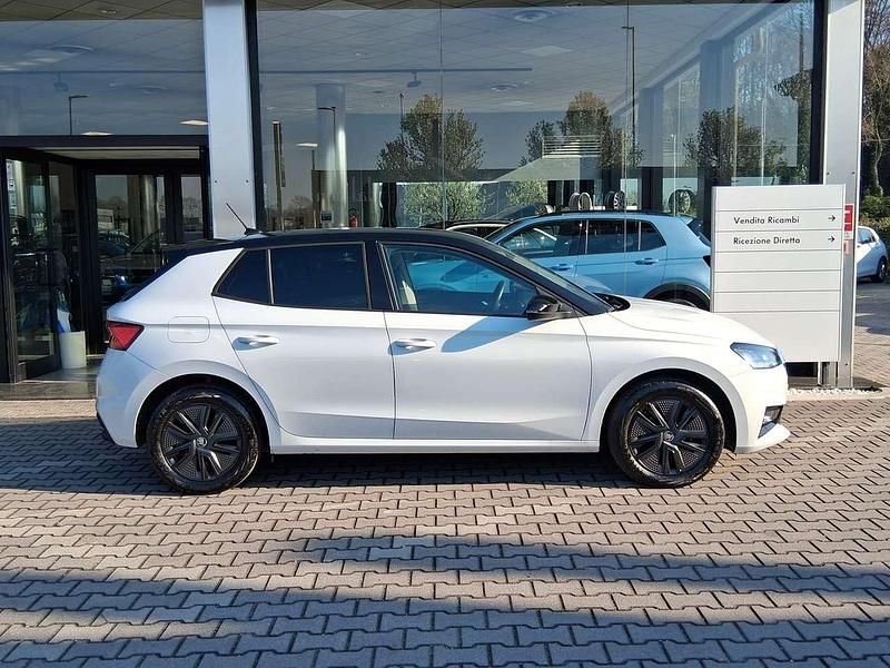 Usata Skoda Fabia 80 CV (58 kW) 2025 Bianco tetto nero Utilitaria