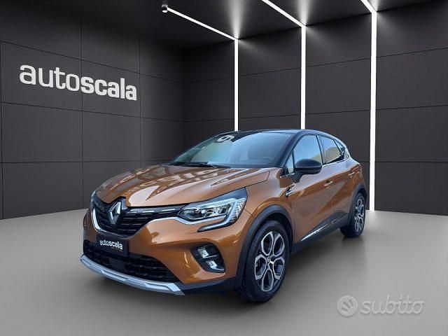 Usata Renault Captur Intens 160 CV (117 kW) 2022 Vari colori SUV