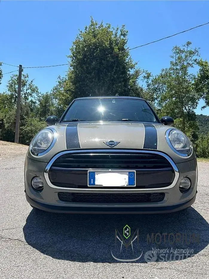 Usata Mini Cooper 136 CV (100 kW) 2019 Verde Utilitaria