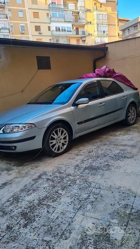 Usata Renault Laguna 2001 Grigio Coupé