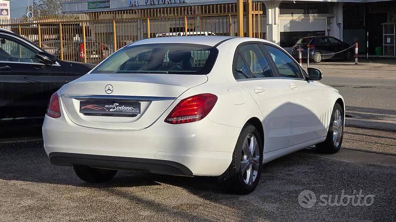 Usata Mercedes C180 Executive 116 CV (85 kW) 2017 Bianco Berlina