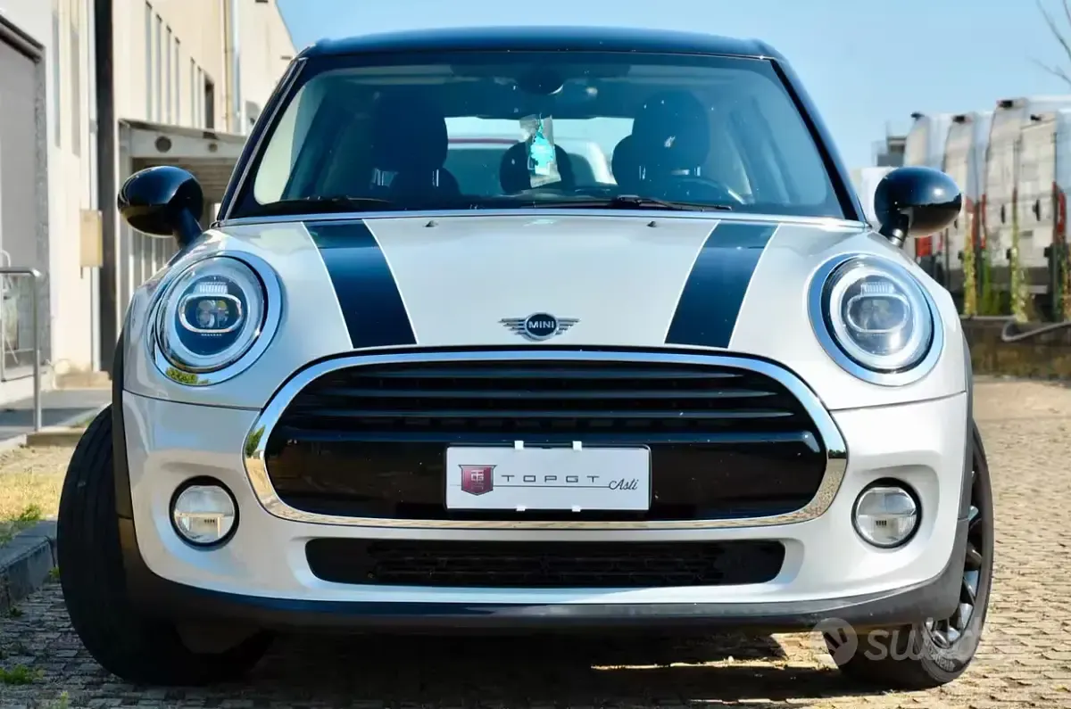 Usata Mini Cooper D 116 CV (85 kW) 2019 Bianco Utilitaria