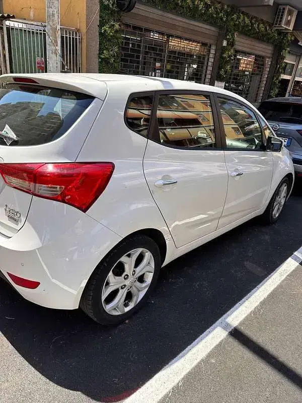 Usata Hyundai ix20 Style 90 CV (66 kW) 2012 Bianco Utilitaria