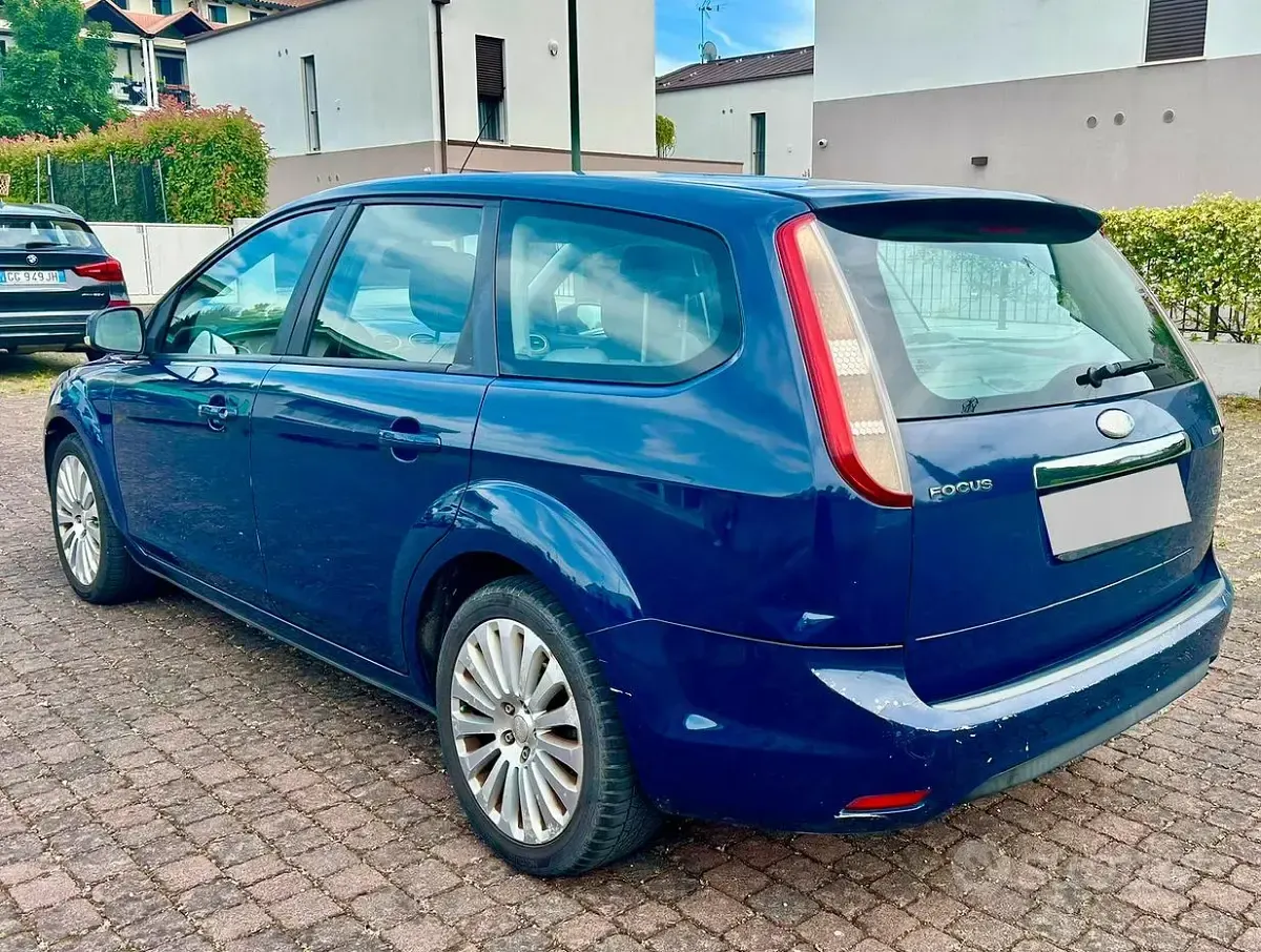 Usata Ford Focus 90 CV (66 kW) 2009 Station wagon