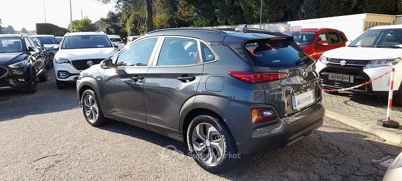 Usata Hyundai Kona 105 CV (77 kW) 2020 Gray SUV
