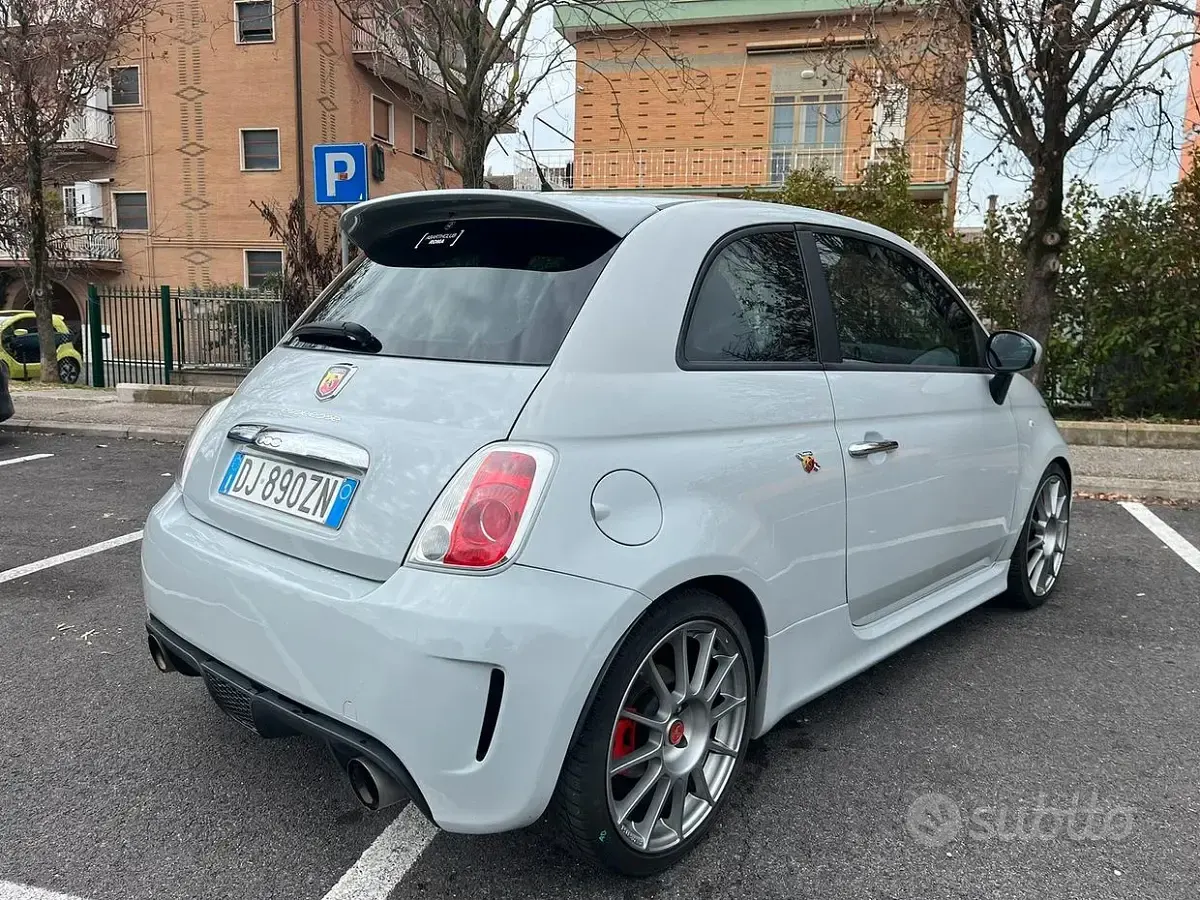 Usata Abarth 500 135 CV (99 kW) 2009 Utilitaria