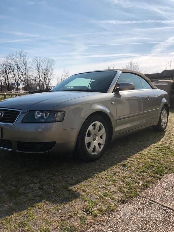 Usata Audi A4 Cabriolet 163 CV (119 kW) 2003 Grigio Cabrio
