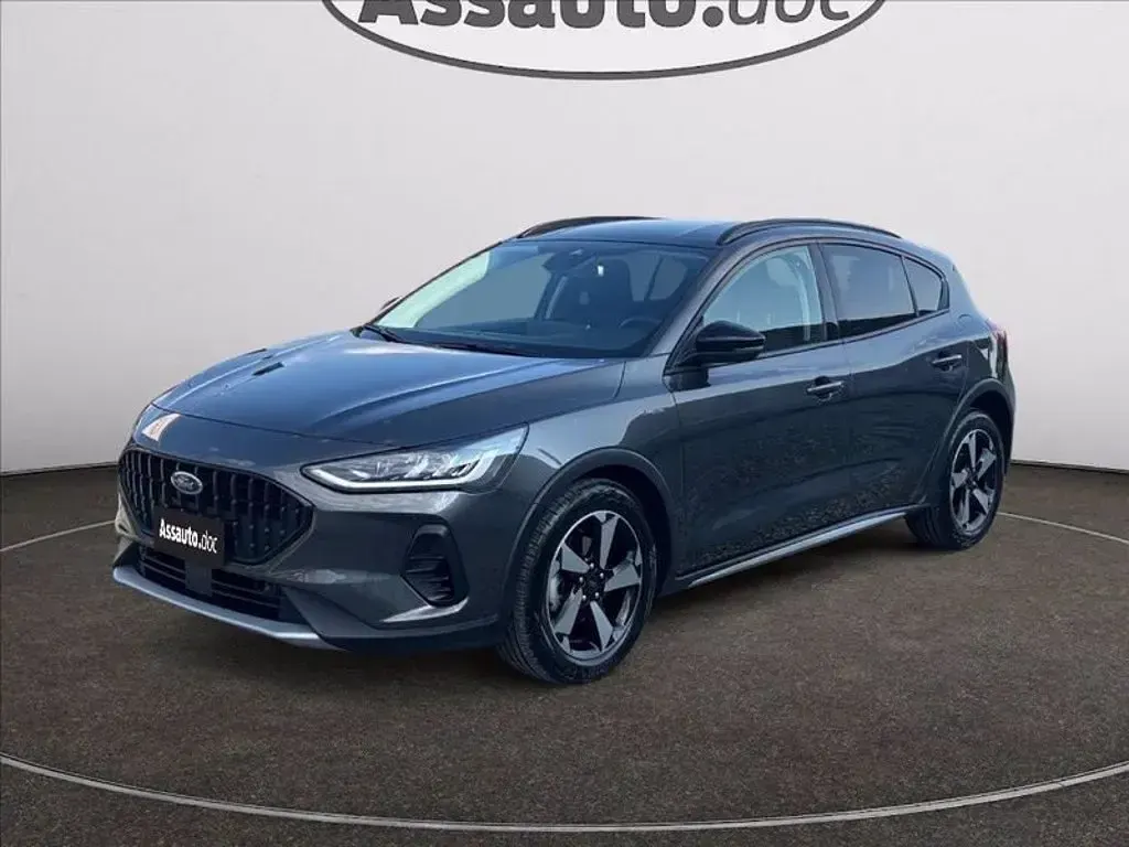 Usata Ford Focus Active 125 CV (91 kW) 2023 Grigio metallizzato SUV