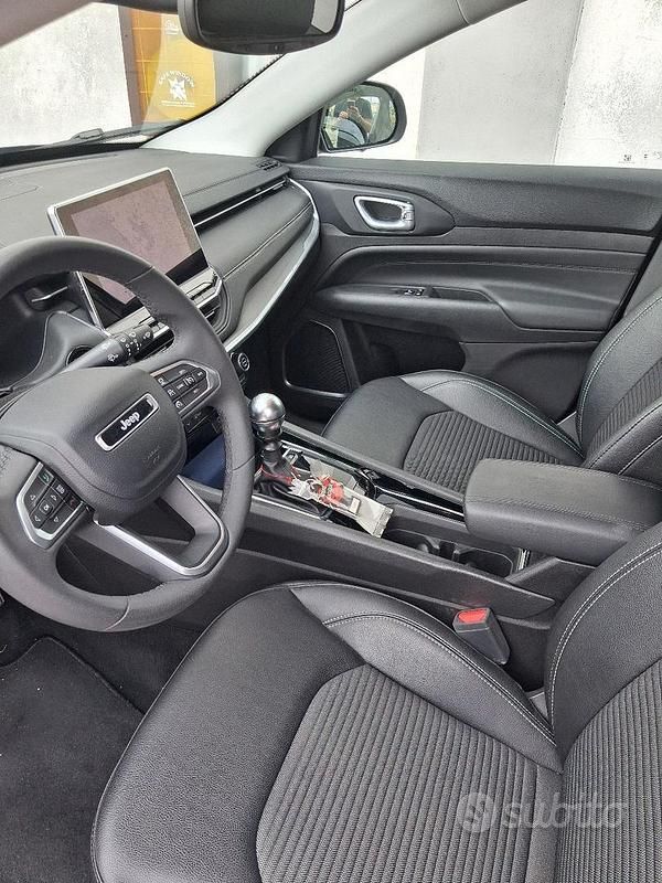 Usata Jeep Compass Limited 131 CV (96 kW) 2024 Grigio SUV