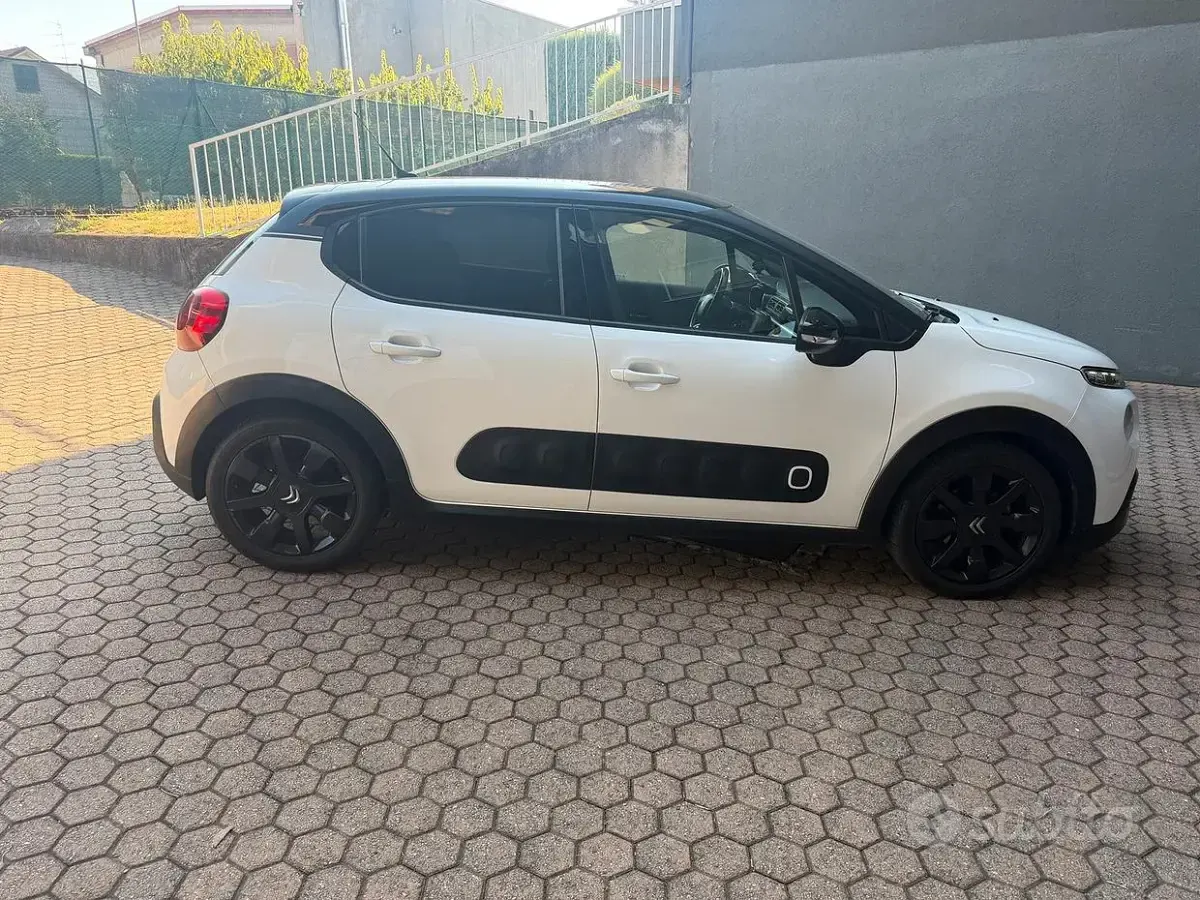 Usata Citroën C3 PureTech 83 CV (61 kW) 2019 Bianco Utilitaria