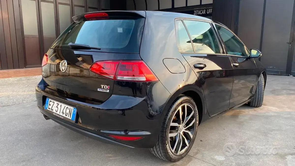 Usata VW Golf VII Highline 110 CV (80 kW) 2015 Nero Berlina