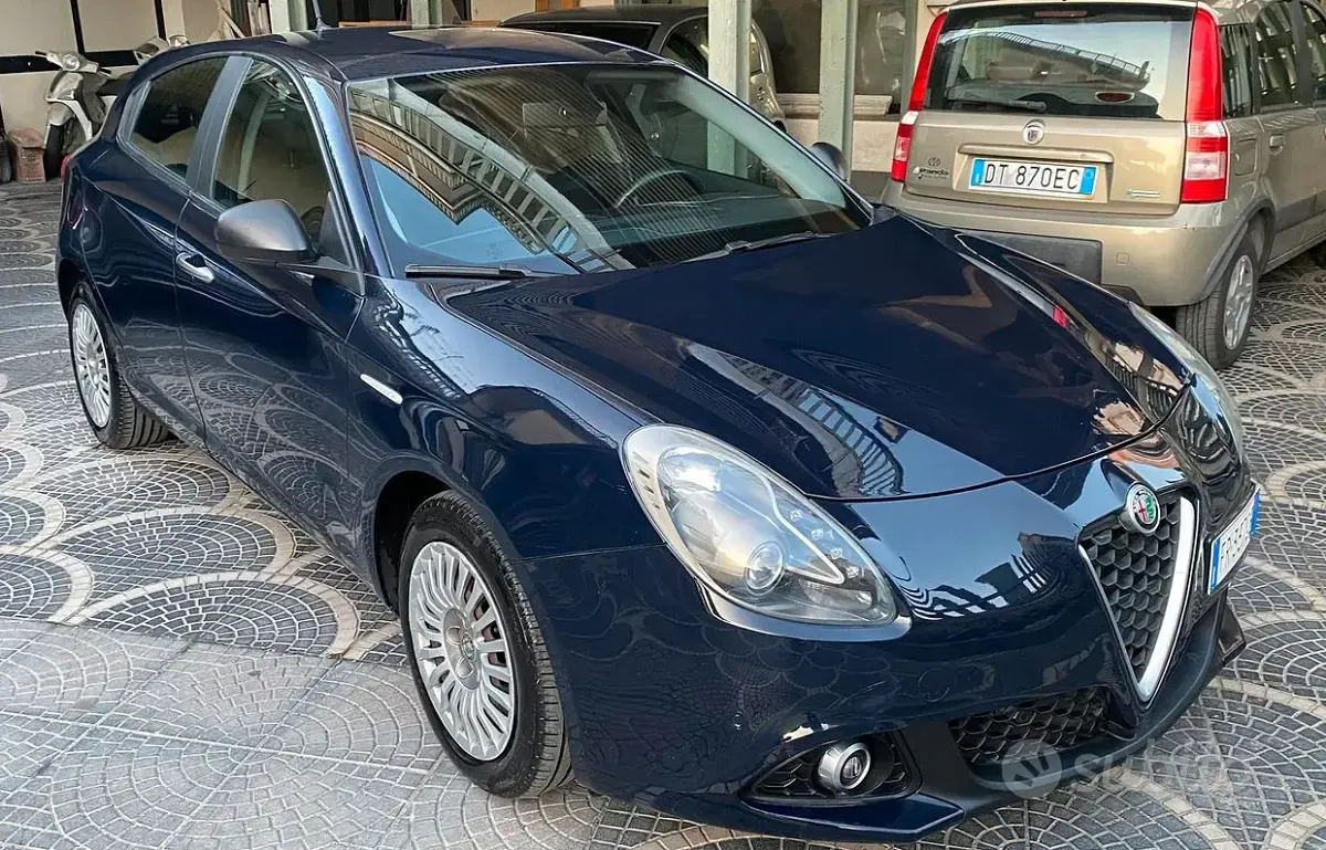 Usata Alfa Romeo Giulietta 120 CV (88 kW) 2018 Utilitaria
