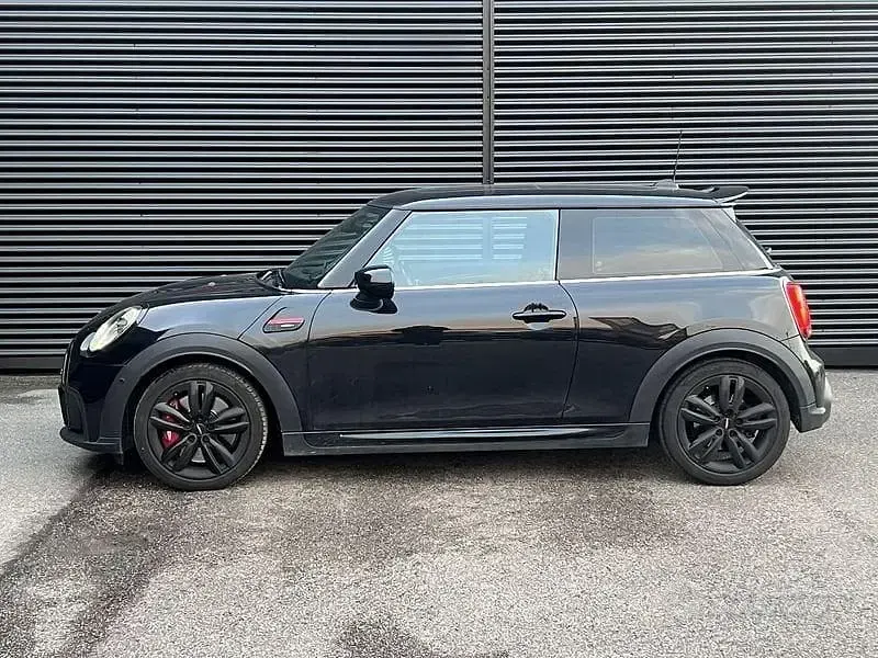 Usata Mini John Cooper Works Essential 231 CV (169 kW) 2023 Nero Utilitaria