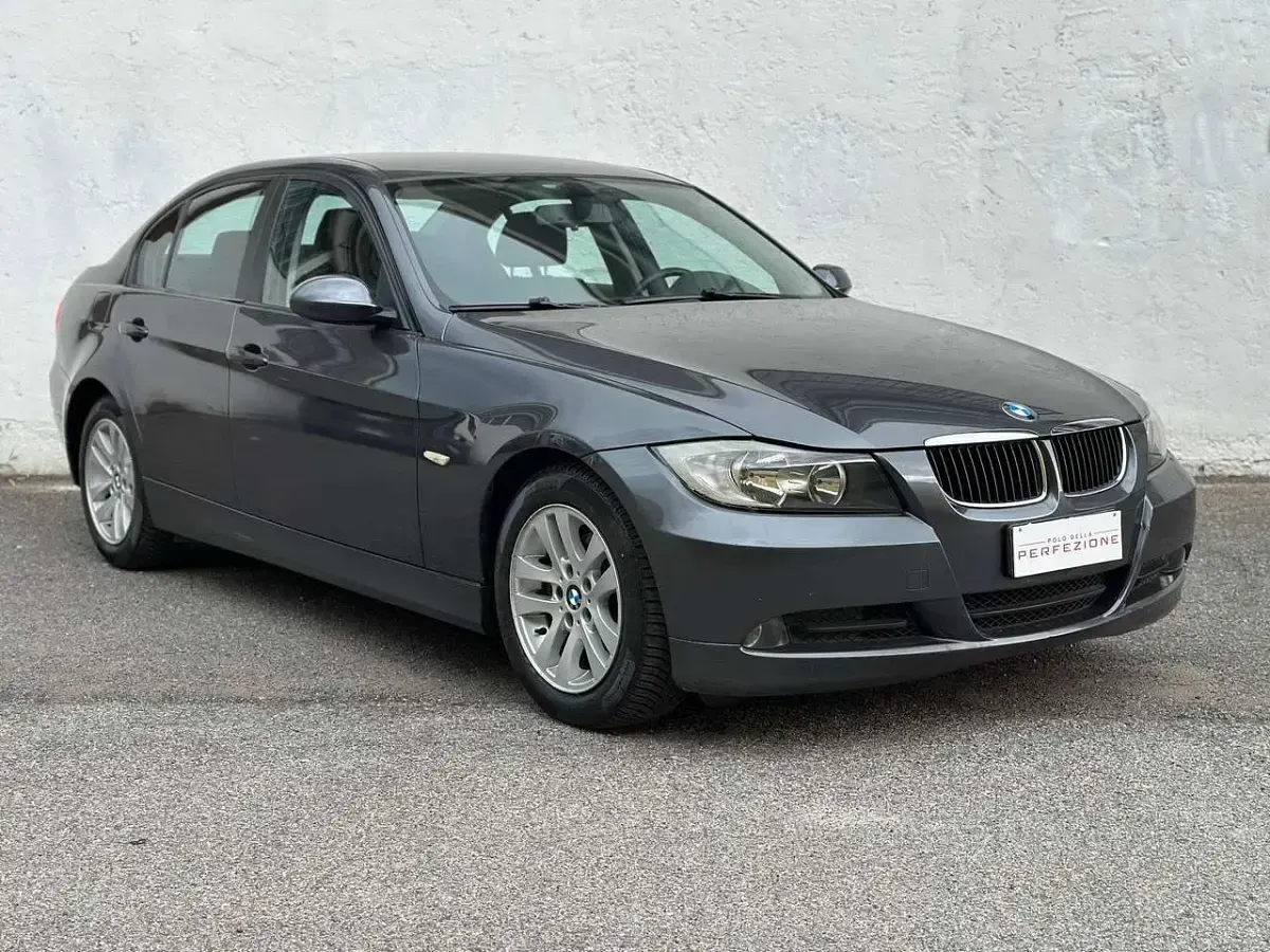 Usata BMW 320 163 CV (119 kW) 2007 Grigio Berlina
