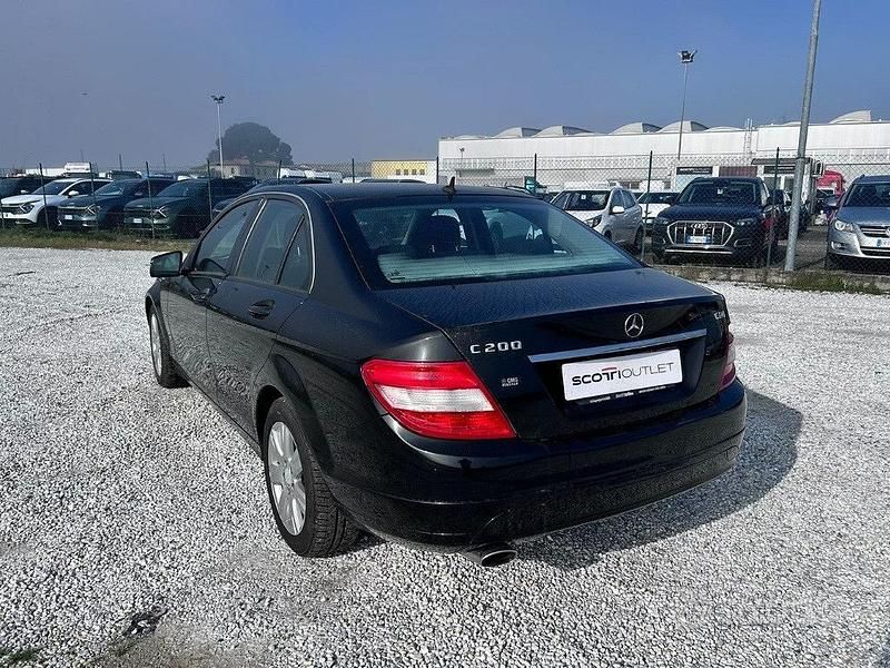 Usata Mercedes 200 2011 Nero Berlina
