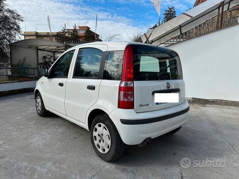 Usata Fiat Panda 69 CV (50 kW) 2011 Bianco Utilitaria