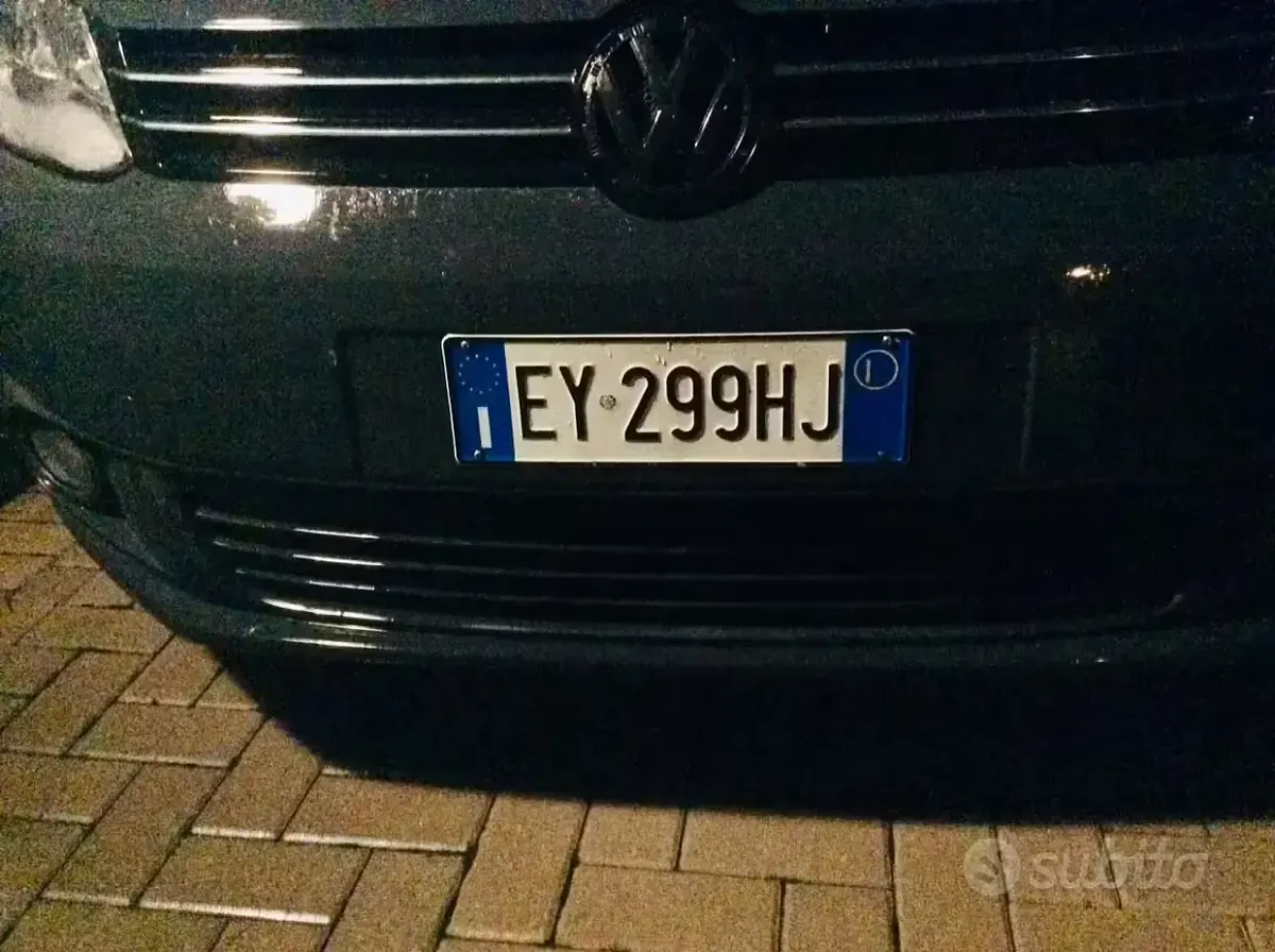 Begagnad VW Touran 150 HK (110 kW) 2015 Minibuss