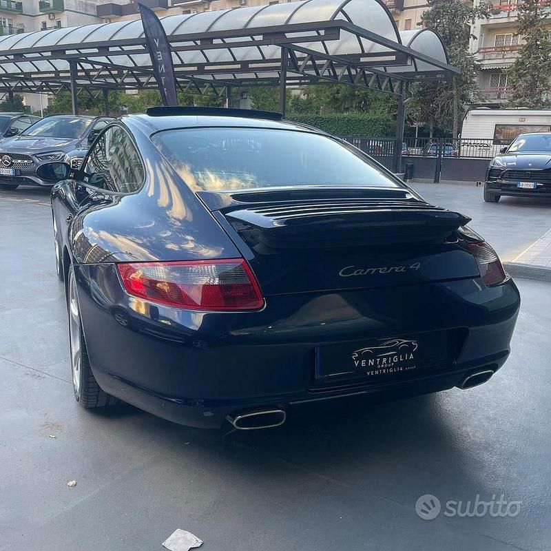 Usata Porsche 911 Carrera 4 325 CV (239 kW) 2006 Other Coupé