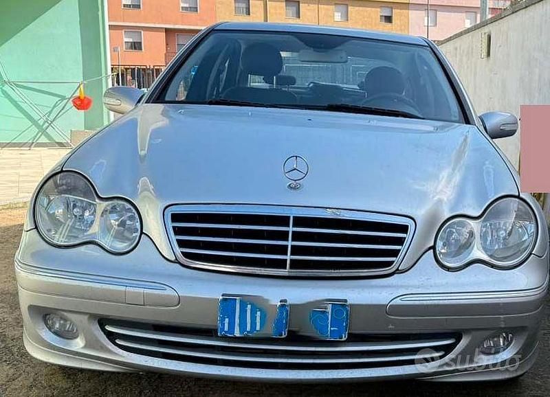 Usata Mercedes C220 Avantgarde 2005 Grigio Berlina