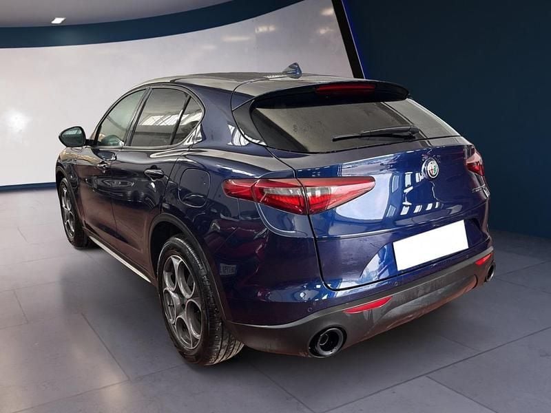 Usata Alfa Romeo Stelvio Sprint 190 CV (139 kW) 2021 Blu SUV