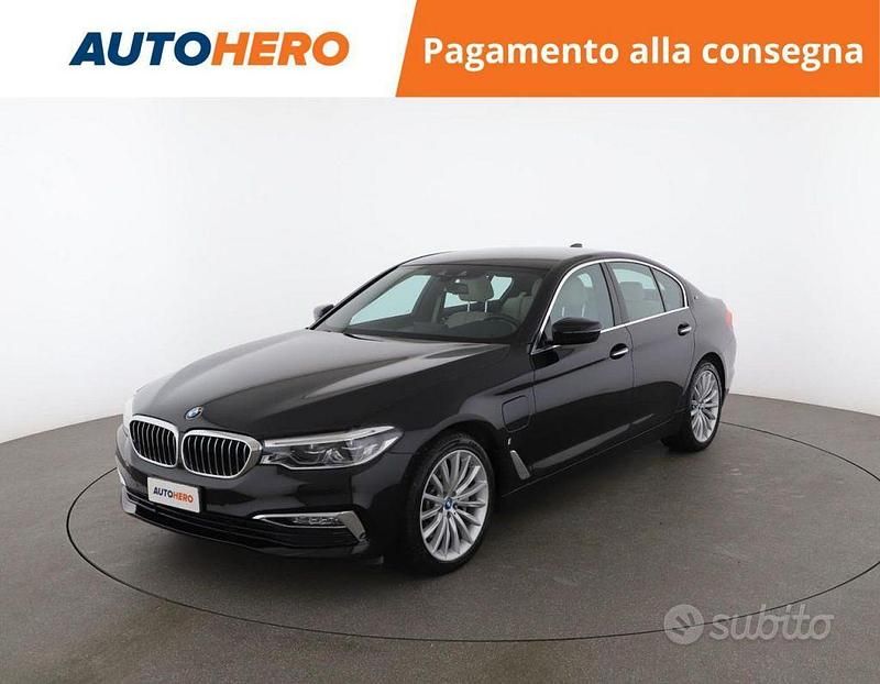 Nero Usata 2017 BMW 530 Luxury Line Tre volumi | 22.999 € - Immagine 1/2