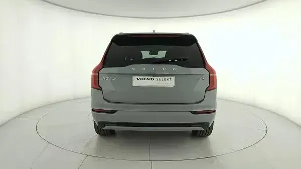 Usata Volvo XC90 Plus 455 CV (334 kW) 2025 Grigio SUV