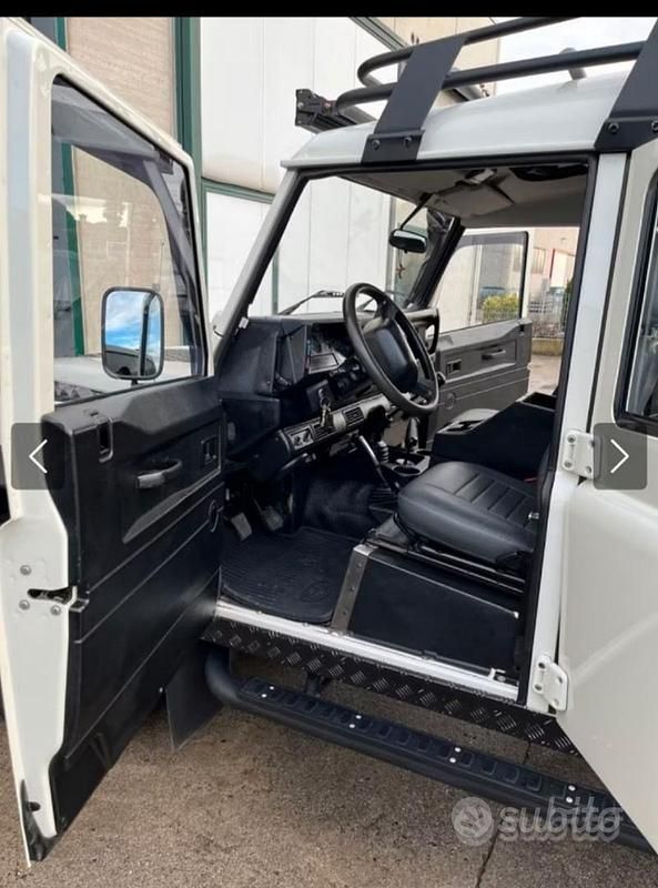 Usata Land Rover Defender 2006 Bianco Station wagon