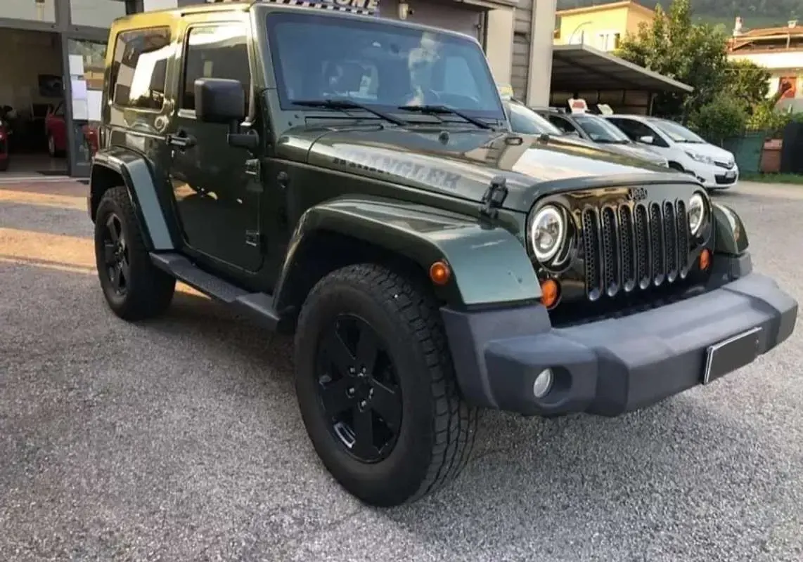 Usata Jeep Wrangler Sahara 177 CV (130 kW) 2007 SUV