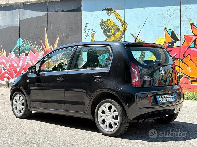 Usata VW up! 68 CV (50 kW) 2013 Nero Utilitaria