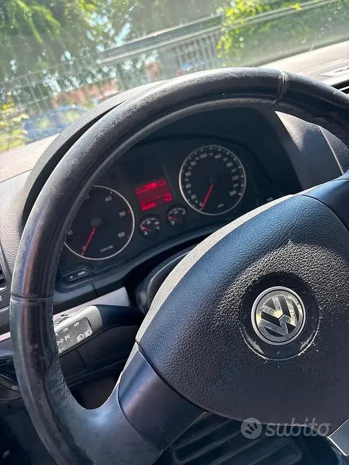Usata VW Golf IV 90 CV (66 kW) 2000 Bluazzurro Berlina
