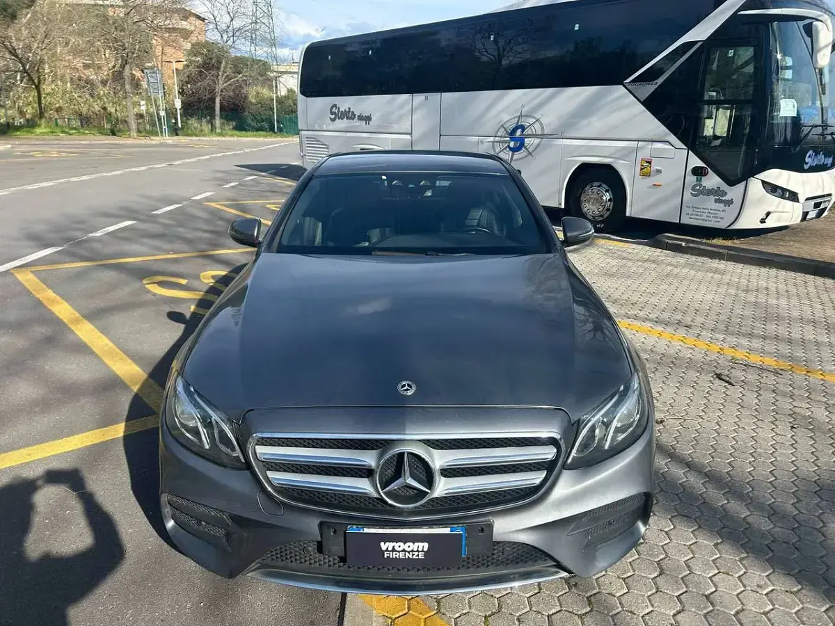 Usata Mercedes E350 Premium Plus 286 CV (210 kW) 2017 Grigio Berlina