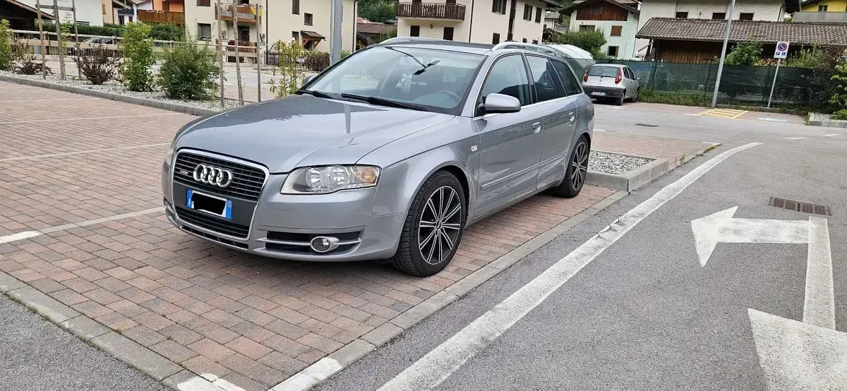 Usata Audi A4 S-Line 140 CV (102 kW) 2005 Grigio Station wagon