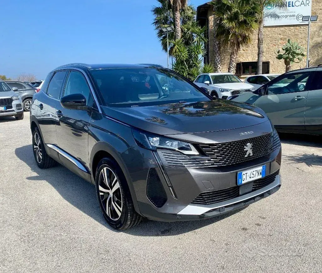 Usata Peugeot 3008 GT 131 CV (96 kW) 2024 Grigio SUV