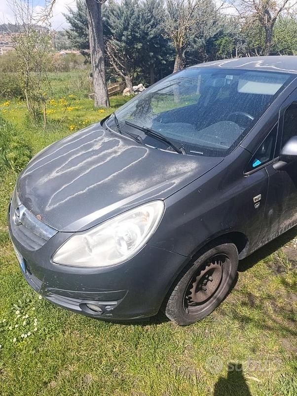 Usata Opel Corsa 75 CV (55 kW) 2010 Grigio Utilitaria