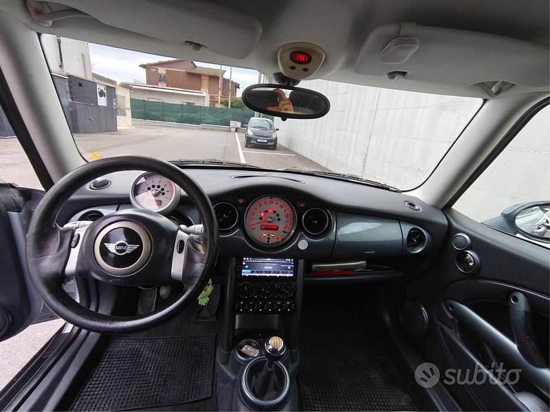 Usata Mini One D 75 CV (55 kW) 2003 Grigio Utilitaria