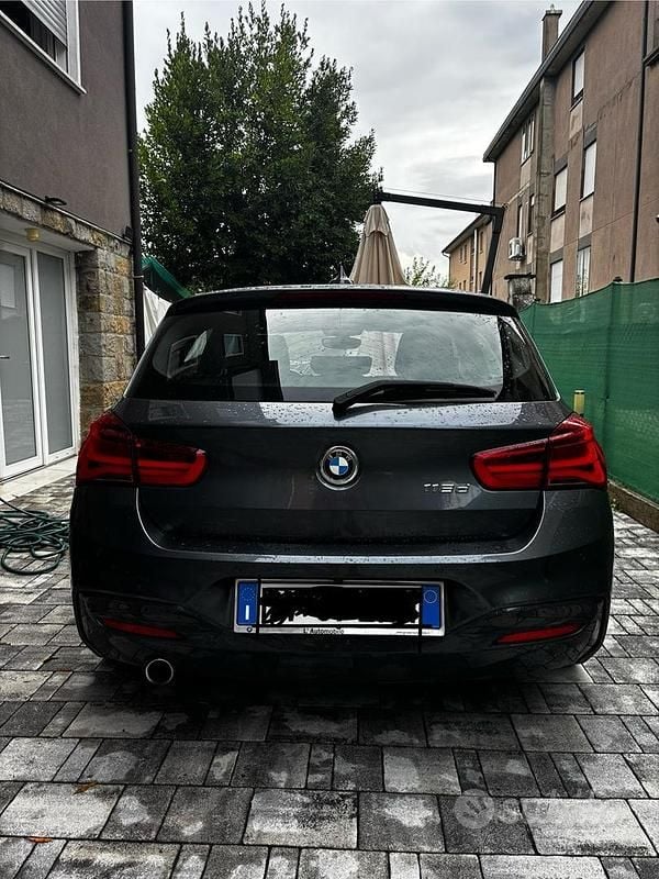 Usata BMW 118 M Sport 150 CV (110 kW) 2019 Grigio Utilitaria