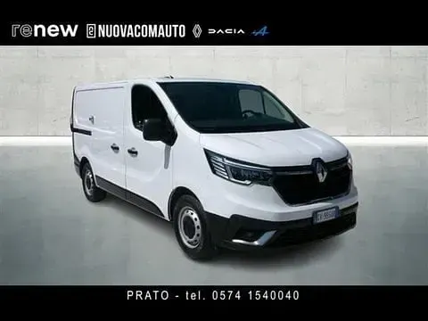 Usata Renault Trafic 150 CV (110 kW) 2024 Bianco Monovolume