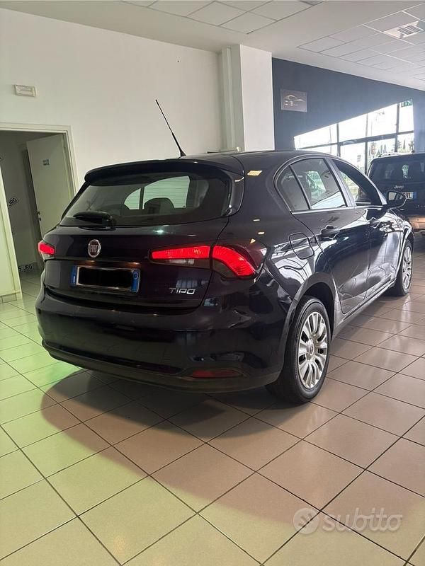 Usata Fiat Tipo S 120 CV (88 kW) 2018 Blu Berlina