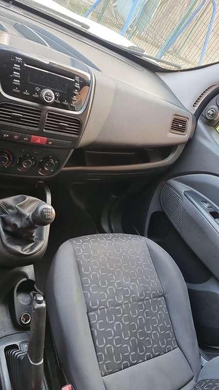 Usata Fiat Doblò Emotion 120 CV (88 kW) 2012 Monovolume