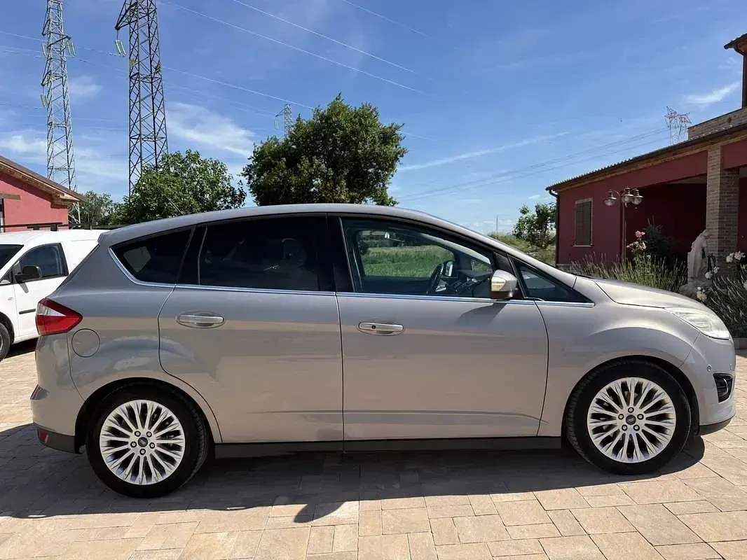 Usata Ford C-MAX Titanium 116 CV (85 kW) 2011 Monovolume