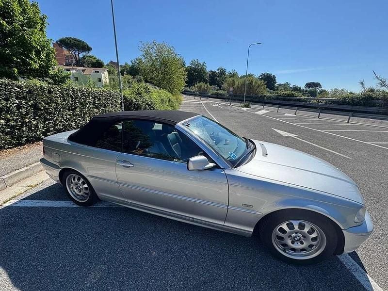 Usata BMW 320 Cabriolet Sport Line 170 CV (125 kW) 2002 Argento Cabrio