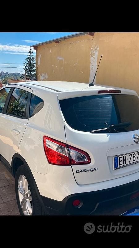 Usata Nissan Qashqai N-TEC 115 CV (84 kW) 2011 SUV