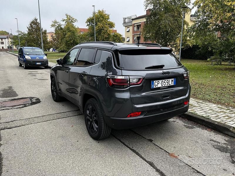 Usata Jeep Compass 130 CV (95 kW) 2023 Grigio SUV