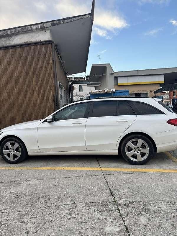 Usata Mercedes C180 Premium 116 CV (85 kW) 2016 Station wagon