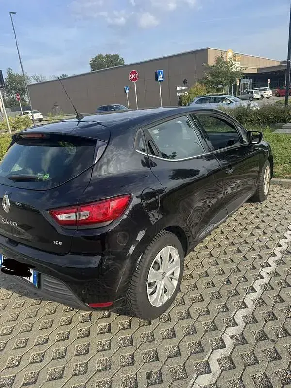 Usata Renault Clio IV 90 CV (66 kW) 2016 Berlina